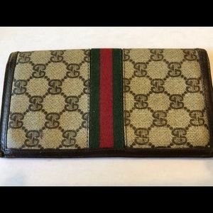 Gucci Checkbook Cover/Wallet - vintage